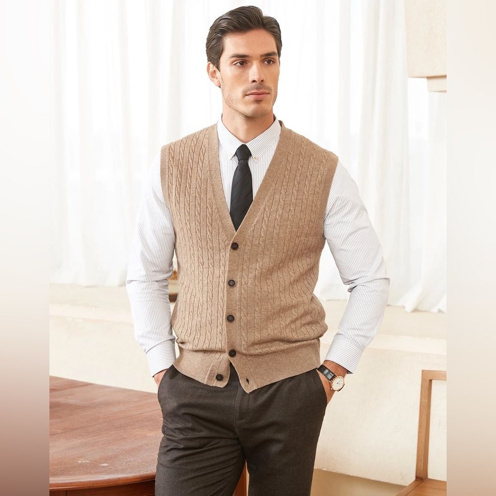 Kallspin Cable-Knit Vest Cashmere Wool Blend Cardigan in Beige Tan M NWOT